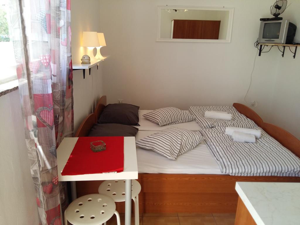 Apartments Marko ヴーシ エクステリア 写真