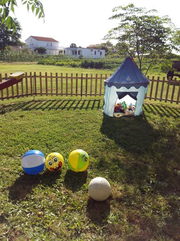 Apartments Marko ヴーシ エクステリア 写真